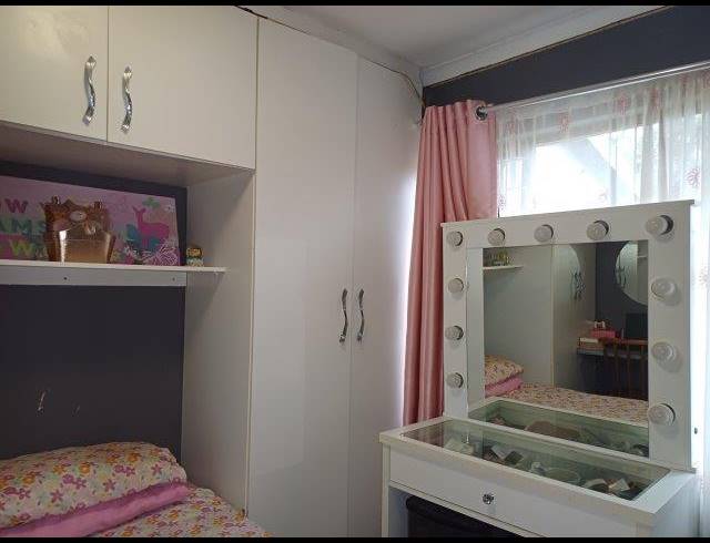 3 BEDROOM SIMPLEX FOR SALE IN HILLARY